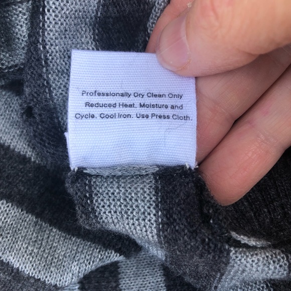 Designer! Charles Nolan merino wool/cashmere sweater! - Picture 8 of 8